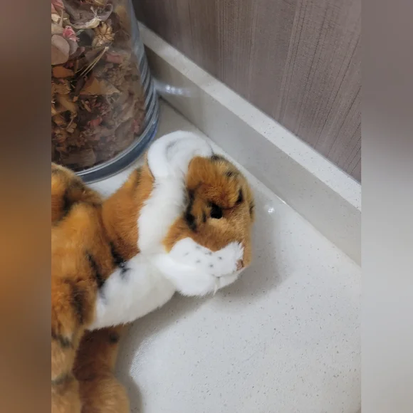 Douglas Cuddle Toys Stuffed Plush Animal Toy Tiger Cub Little - Picture 6 of 14